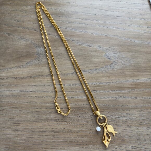 Gold-Tone Charm Necklace With Fish & Shell Pendants And Faux Pearl Accent - Picture 1 of 6